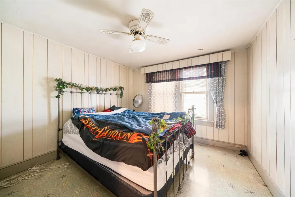 156 Commonwealth Avenue Middletown NY 10940