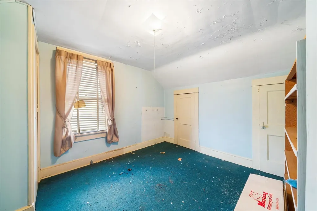 156 Commonwealth Avenue Middletown NY 10940