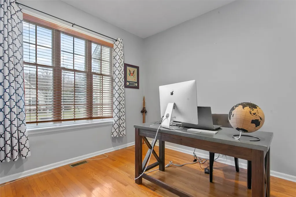44 Loomis Drive Baldwin Place NY 10505