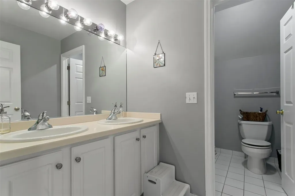 44 Loomis Drive Baldwin Place NY 10505