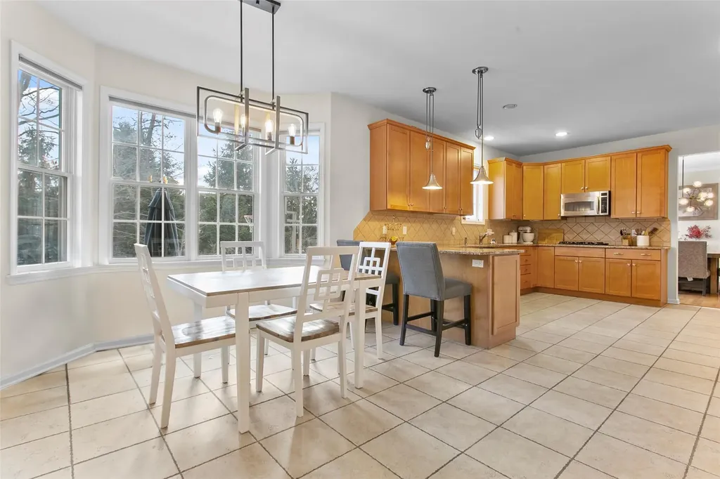 44 Loomis Drive Baldwin Place NY 10505