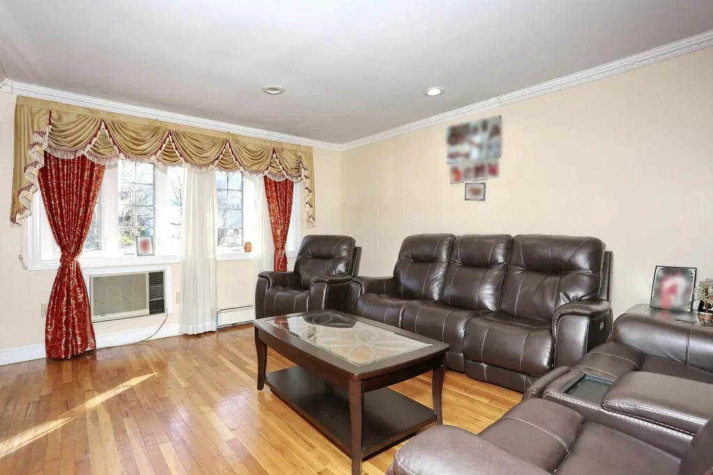 30 Phyllis Drive Pomona NY 10970