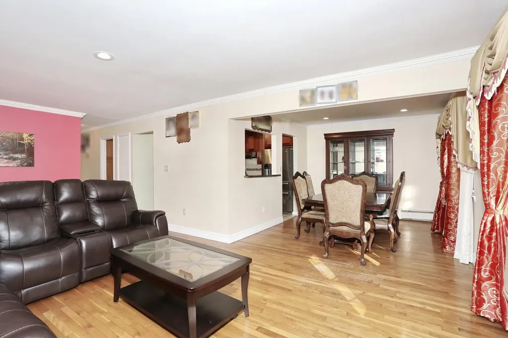 30 Phyllis Drive Pomona NY 10970