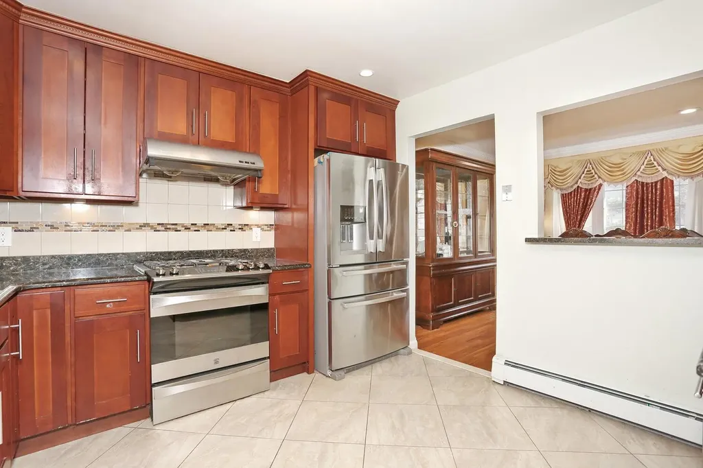30 Phyllis Drive Pomona NY 10970