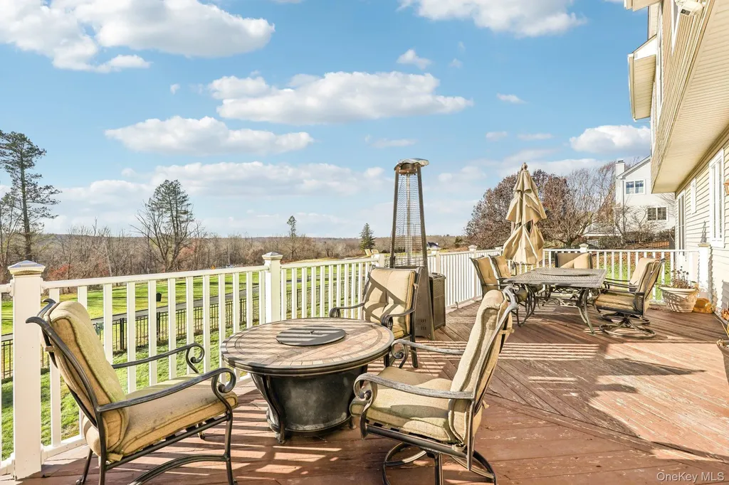 13 Mansion Ridge Boulevard Monroe NY 10950