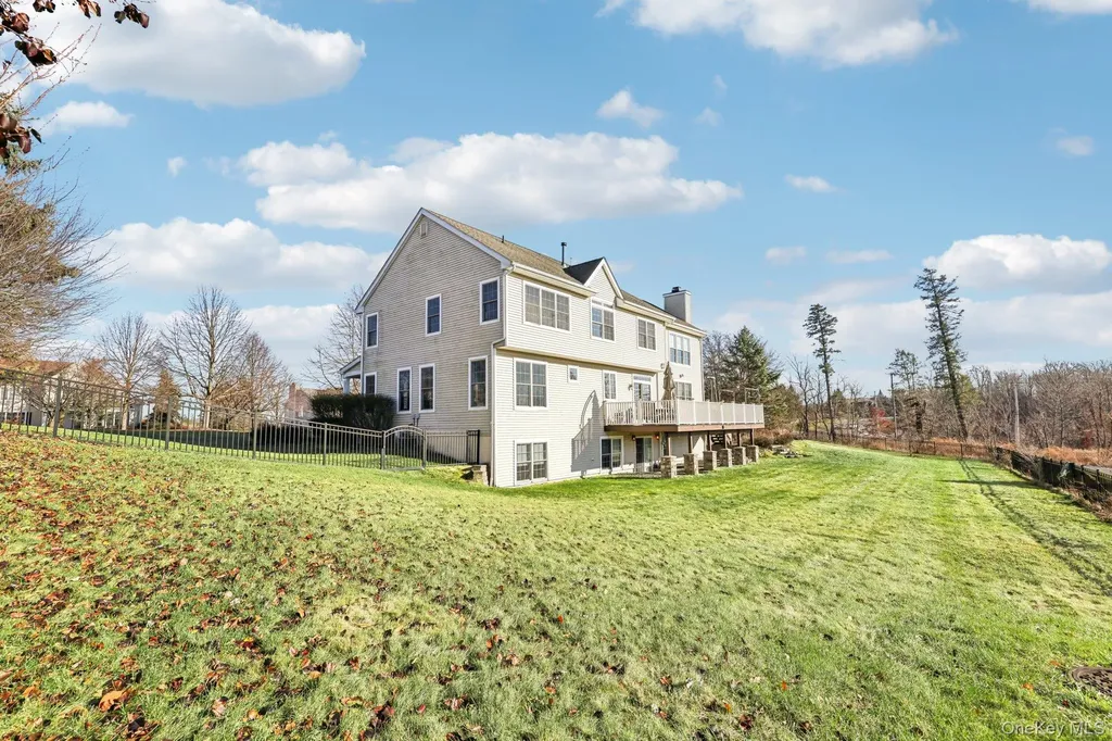 13 Mansion Ridge Boulevard Monroe NY 10950
