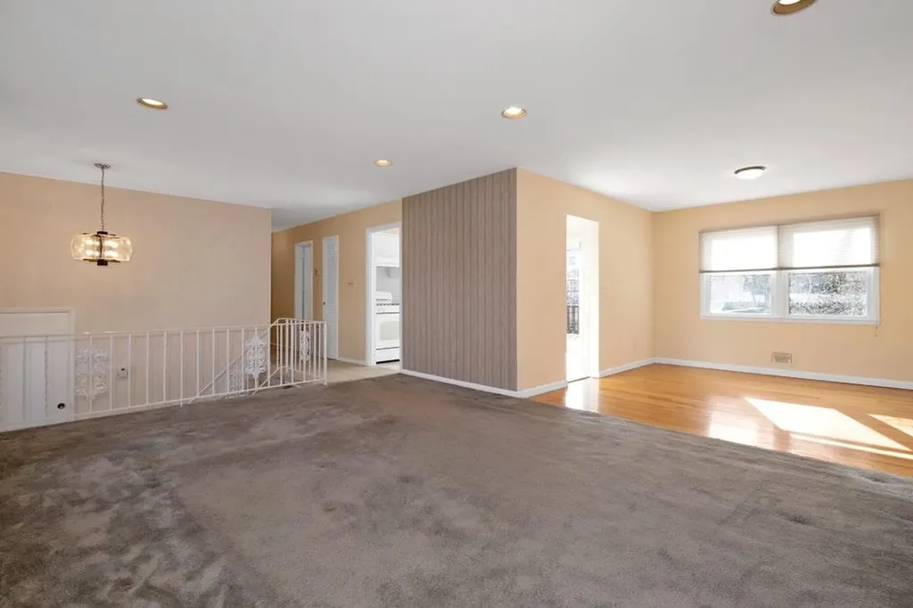 6 Lenbar Circle New City NY 10956