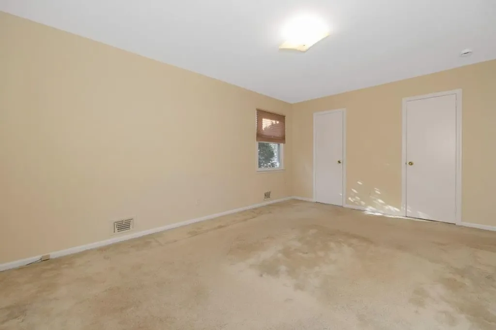 6 Lenbar Circle New City NY 10956
