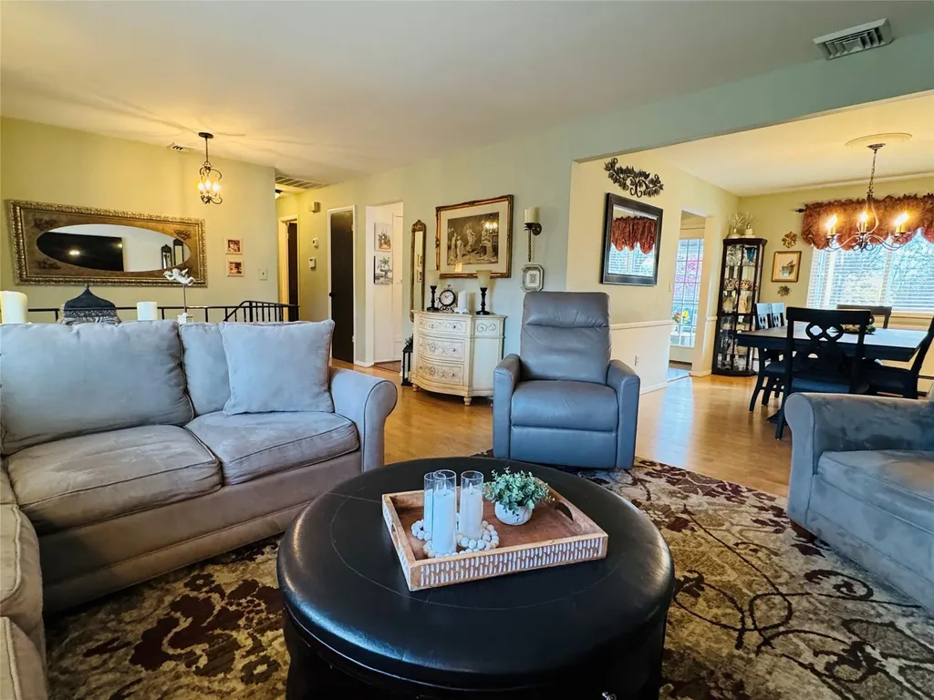 97 Rolling Meadows Road Middletown NY 10940