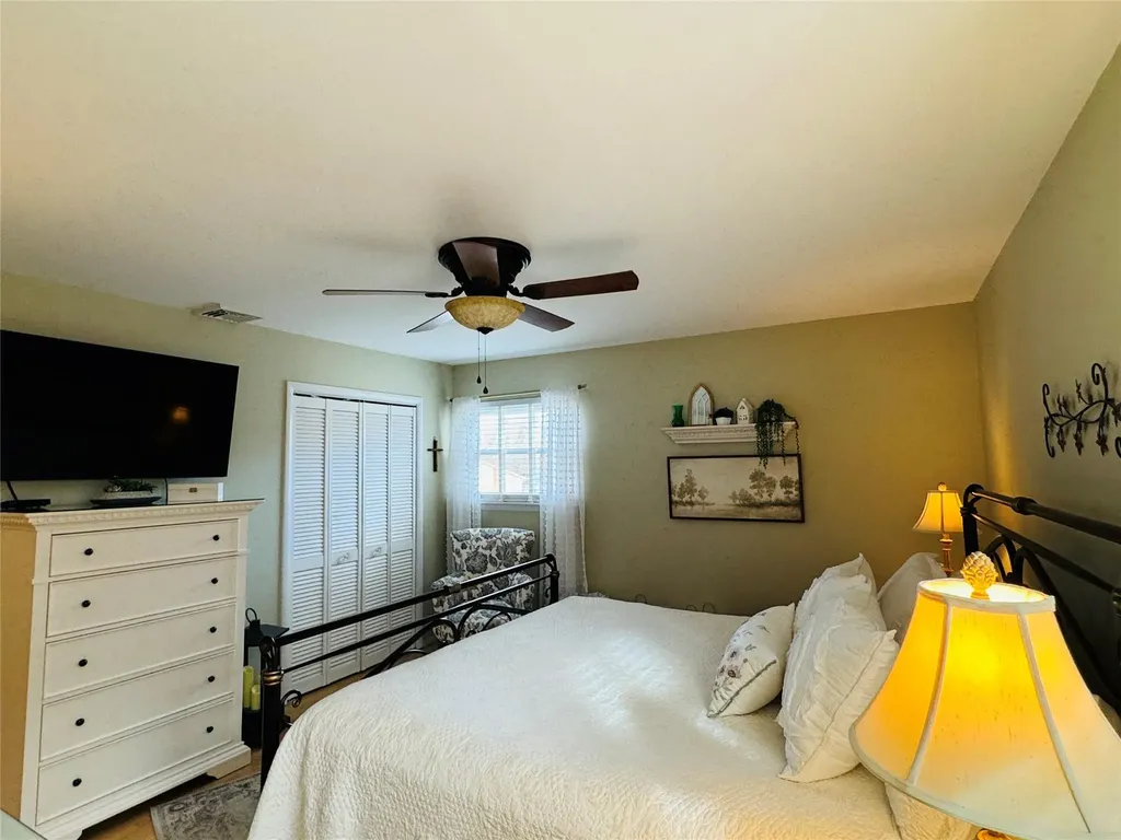 97 Rolling Meadows Road Middletown NY 10940