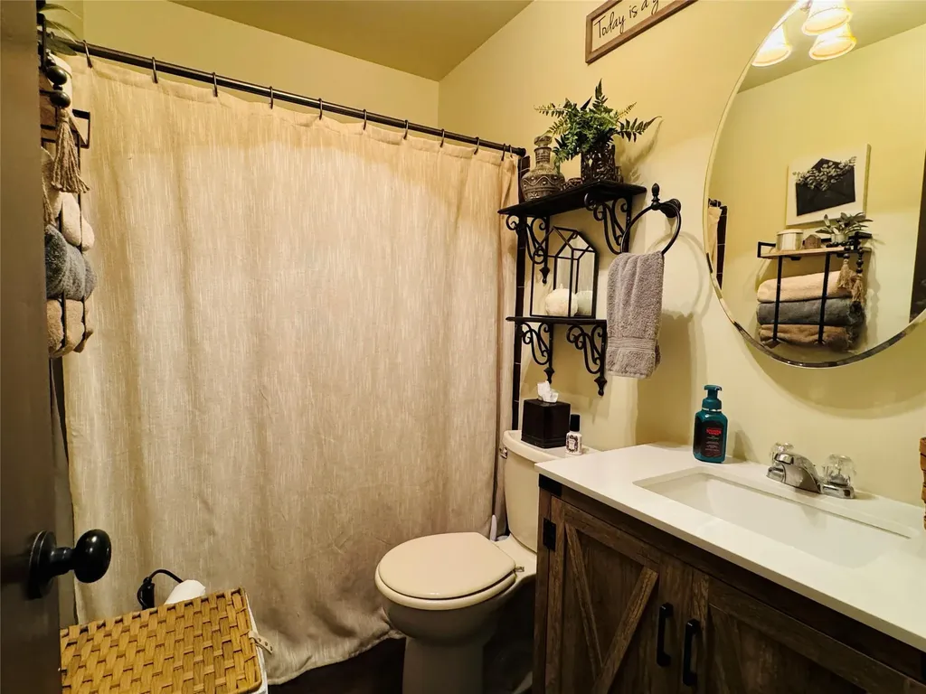 97 Rolling Meadows Road Middletown NY 10940