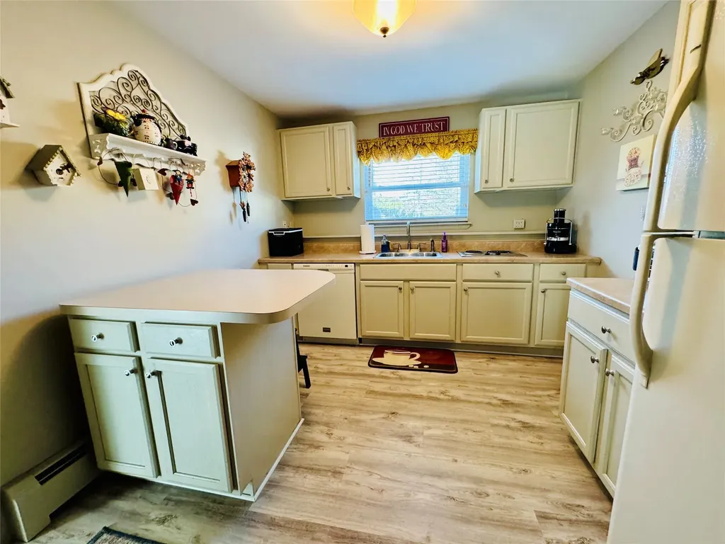97 Rolling Meadows Road Middletown NY 10940