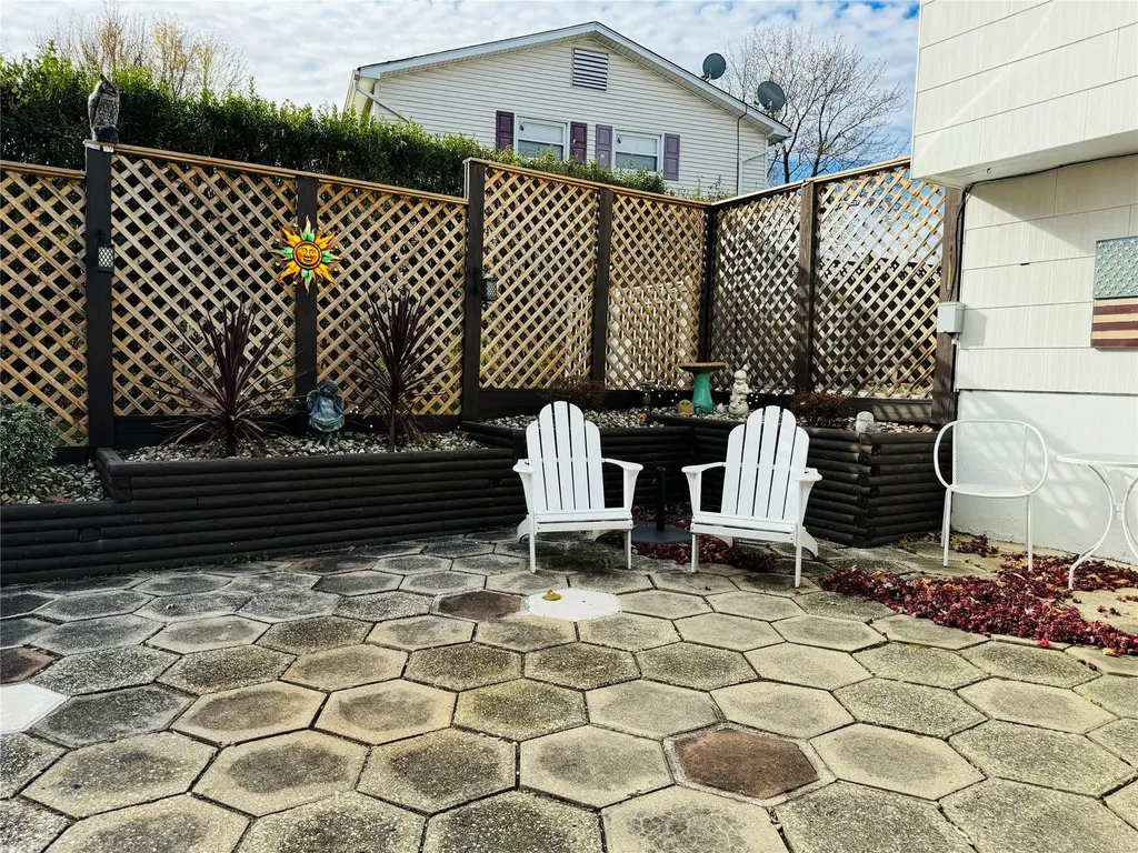 97 Rolling Meadows Road Middletown NY 10940