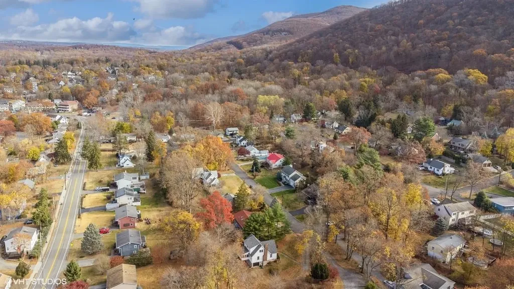 41 Glenford Avenue Beacon NY 12508
