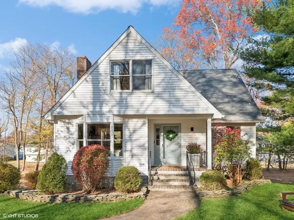 41 Glenford Avenue Beacon NY 12508