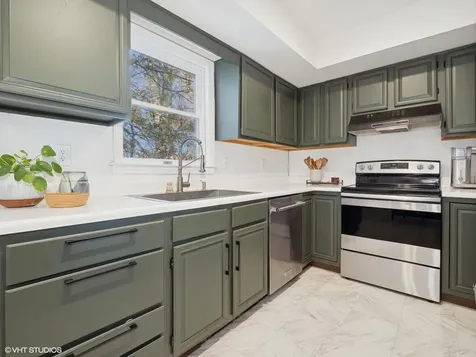 41 Glenford Avenue Beacon NY 12508