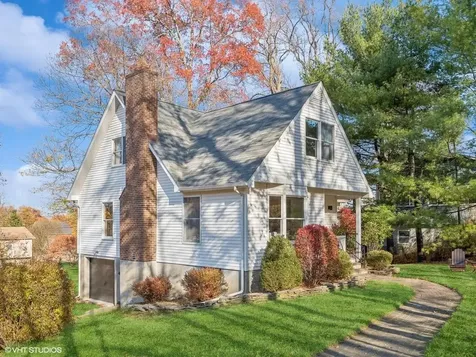 41 Glenford Avenue Beacon NY 12508