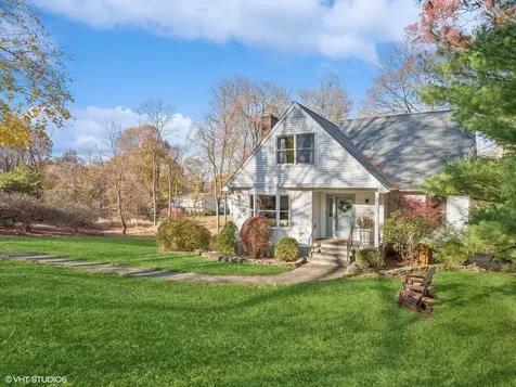 41 Glenford Avenue Beacon NY 12508