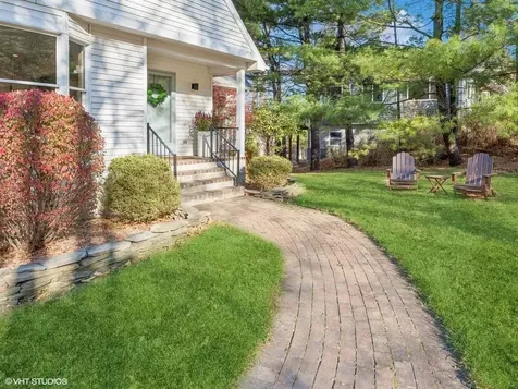 41 Glenford Avenue Beacon NY 12508