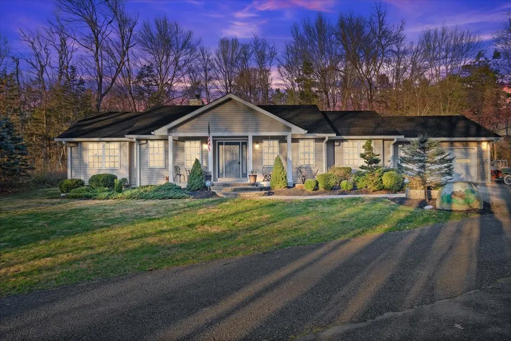 29 Meier Road Poughkeepsie NY 12603