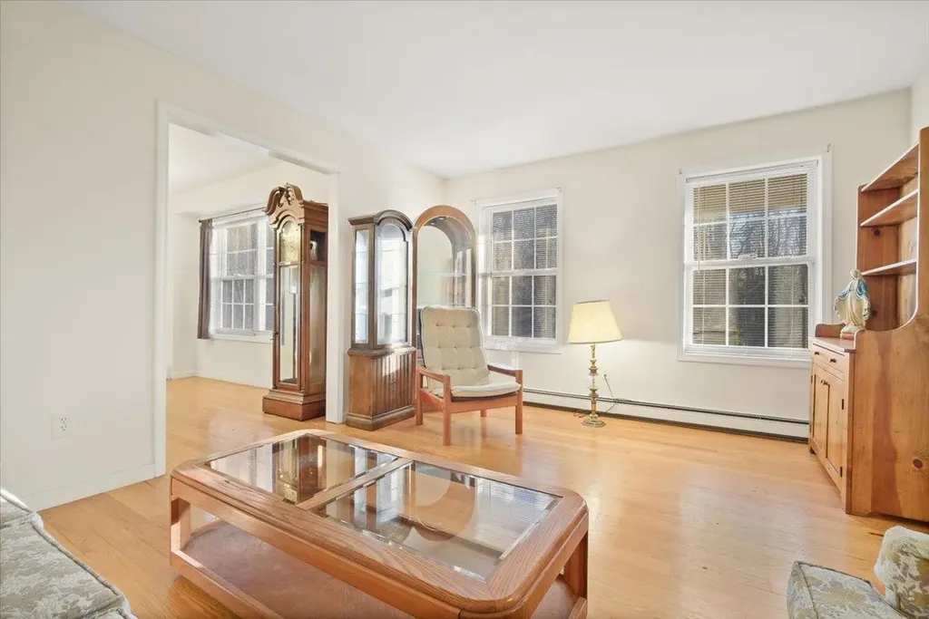 29 Meier Road Poughkeepsie NY 12603