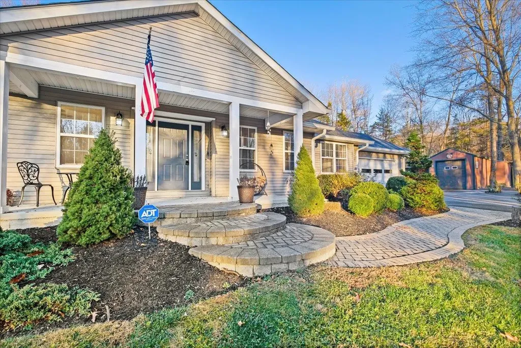 29 Meier Road Poughkeepsie NY 12603