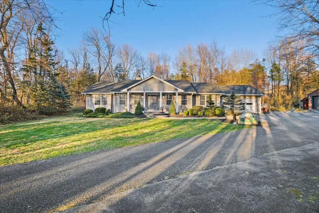 29 Meier Road Poughkeepsie NY 12603