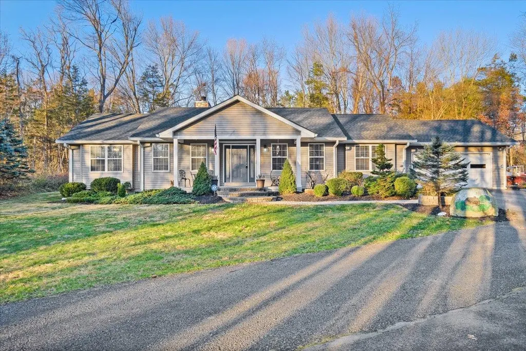 29 Meier Road Poughkeepsie NY 12603