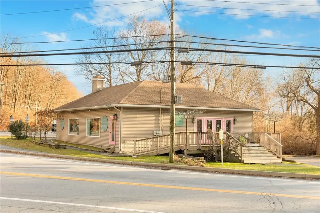 1287 Route 311 Patterson NY 12563