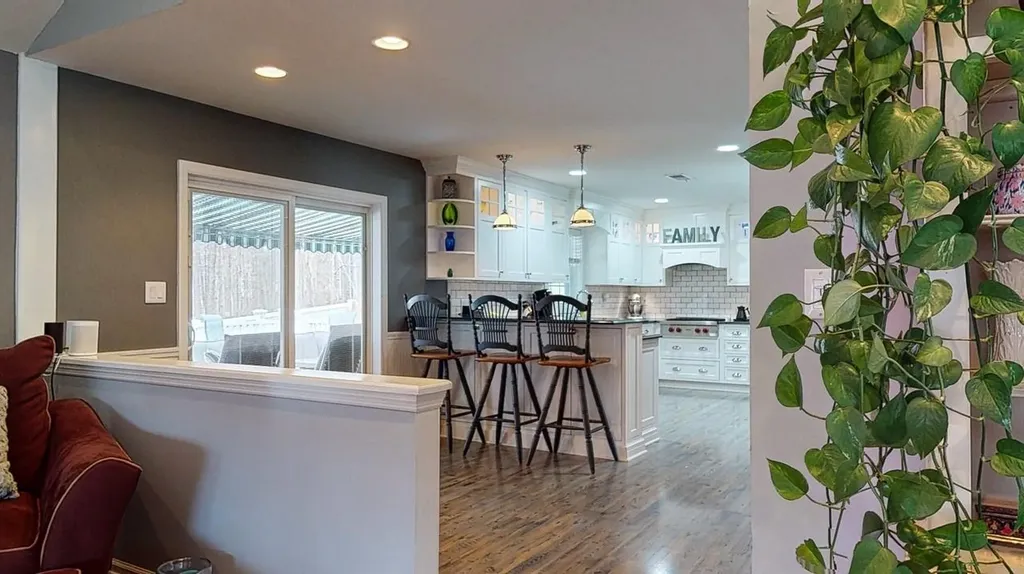 27 Edward Place Monroe NY 10950