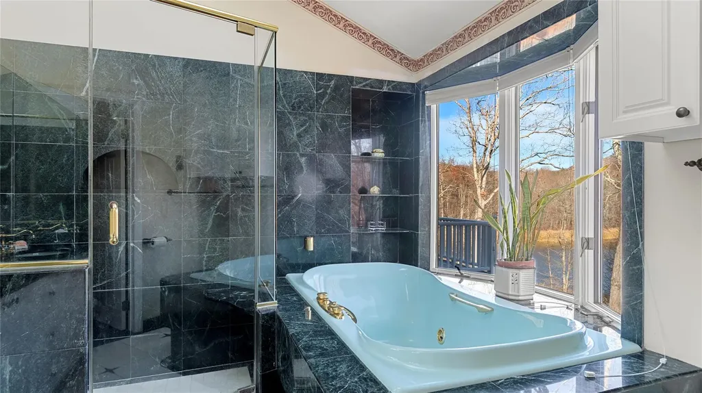 586 Wood Road Mahopac NY 10541