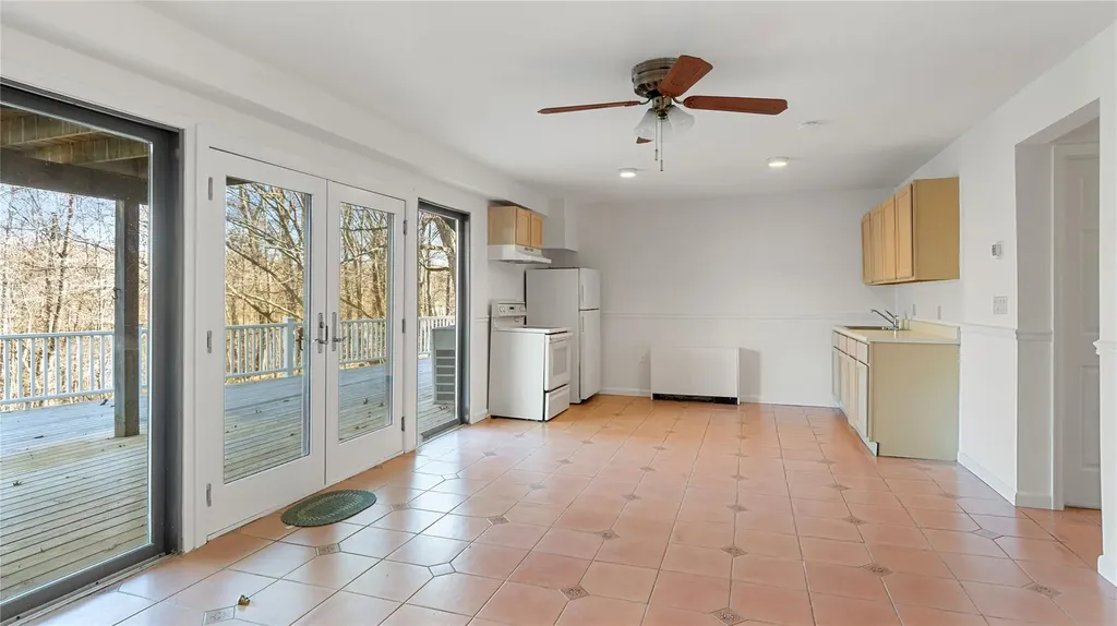 586 Wood Road Mahopac NY 10541
