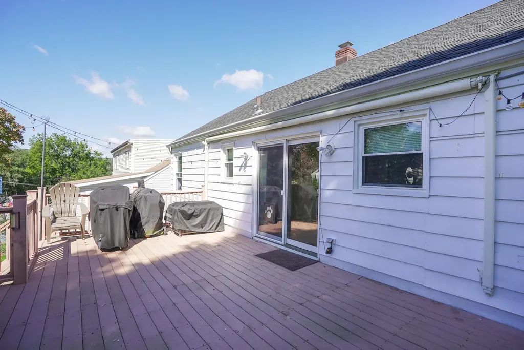 921 Lyman Avenue Peekskill NY 10566