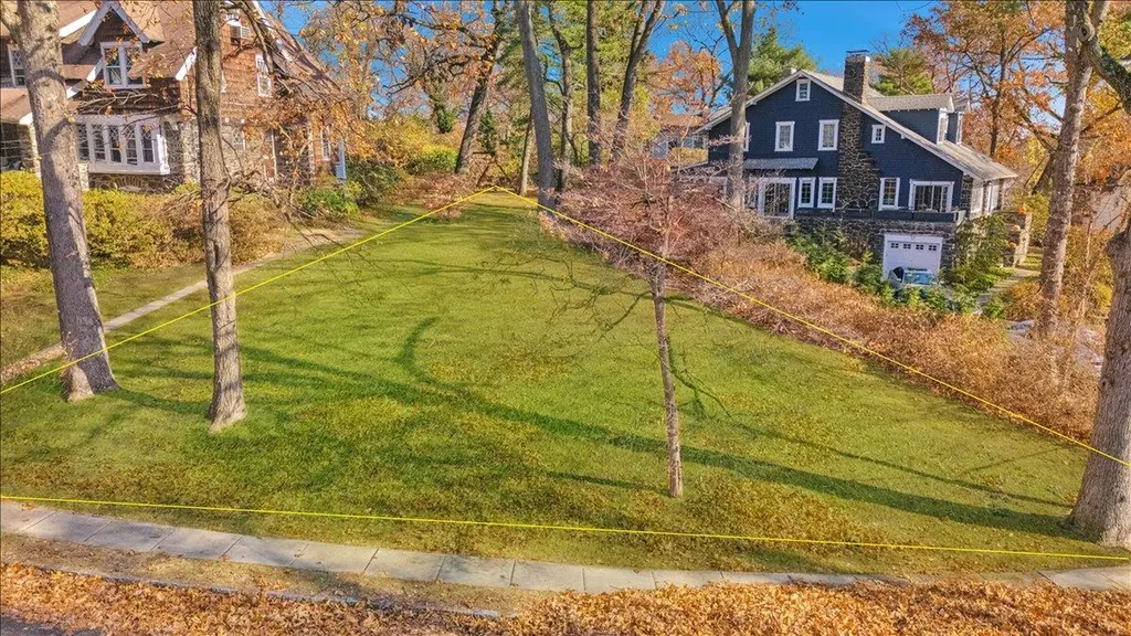 31 Seton Road Larchmont NY 10538