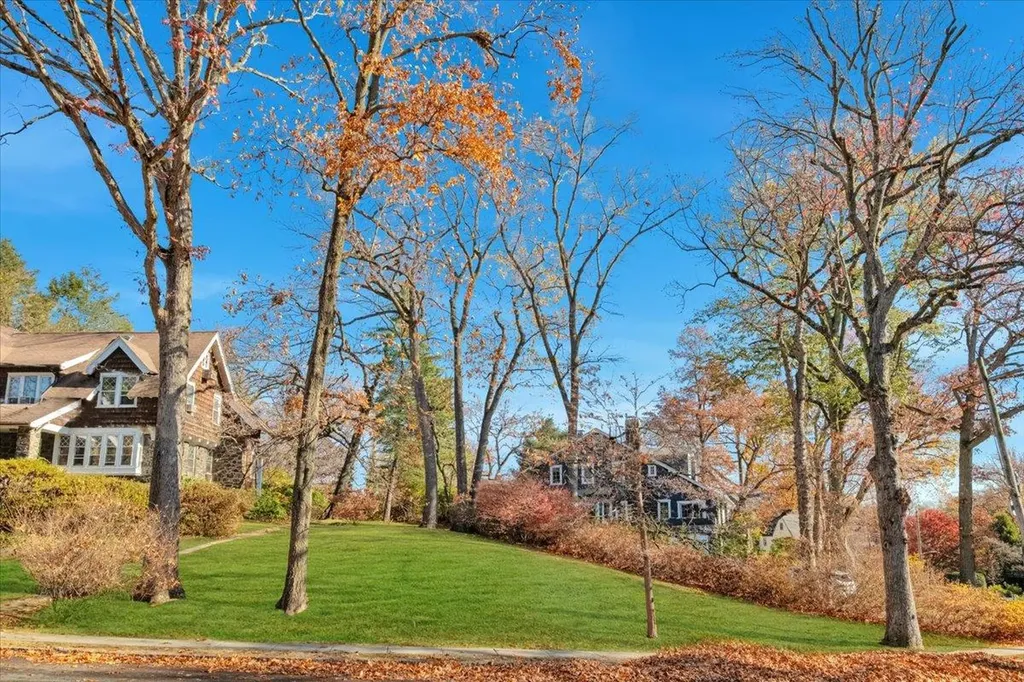 31 Seton Road Larchmont NY 10538