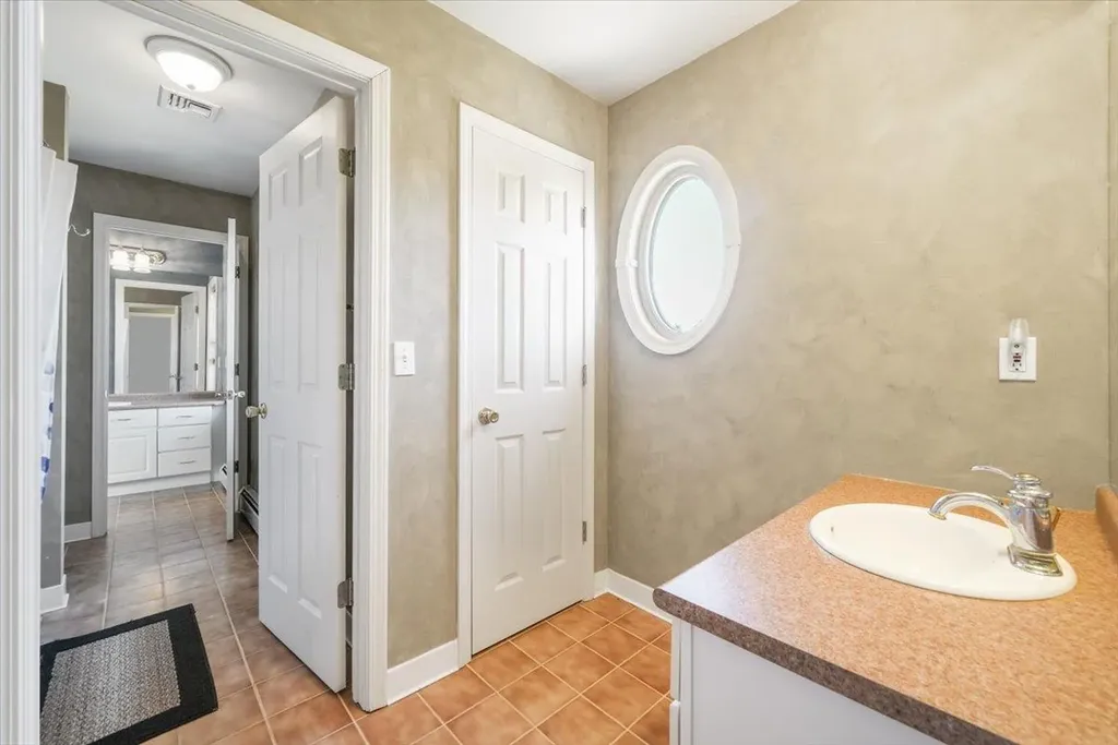 24 Bristol Drive Middletown NY 10941