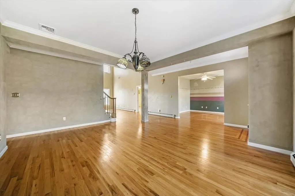 24 Bristol Drive Middletown NY 10941