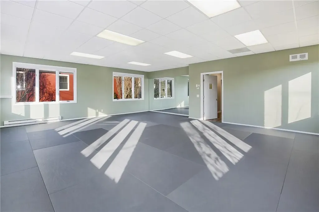 6 Maple Avenue Armonk NY 10504