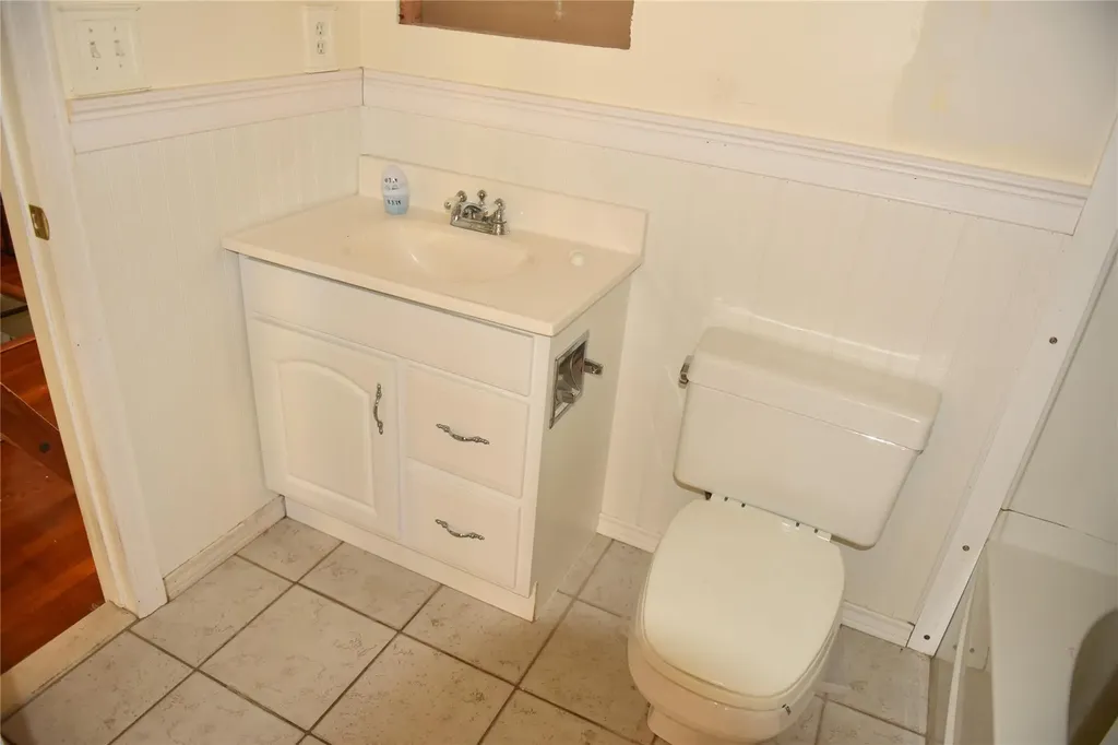 225 Upper Road Middletown NY 10940