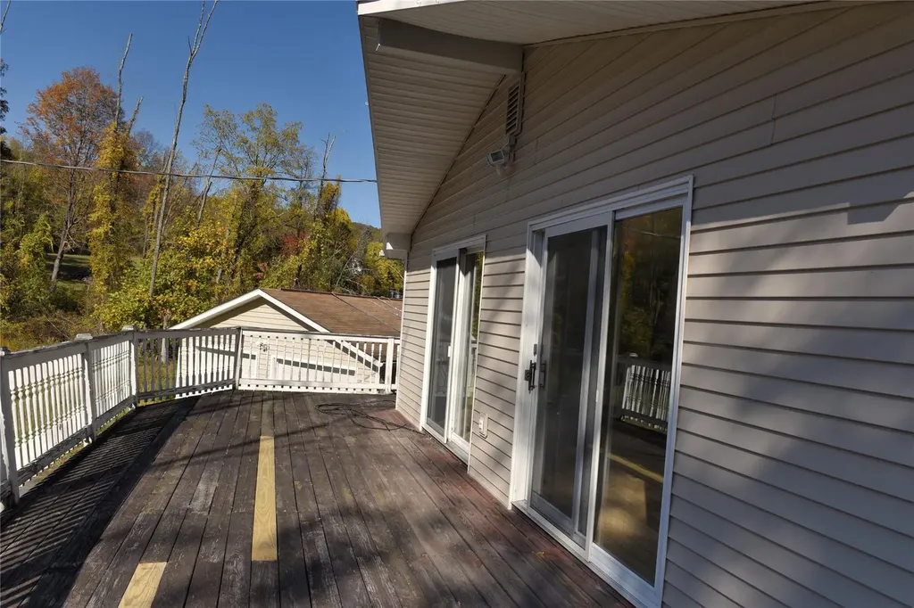 225 Upper Road Middletown NY 10940