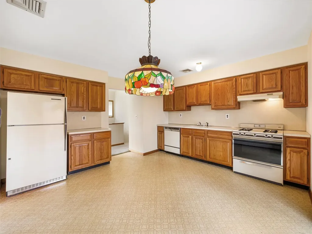 4 Saymor Drive Bardonia NY 10954