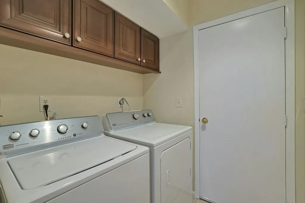 223 Horseshoe Circle Ossining NY 10562
