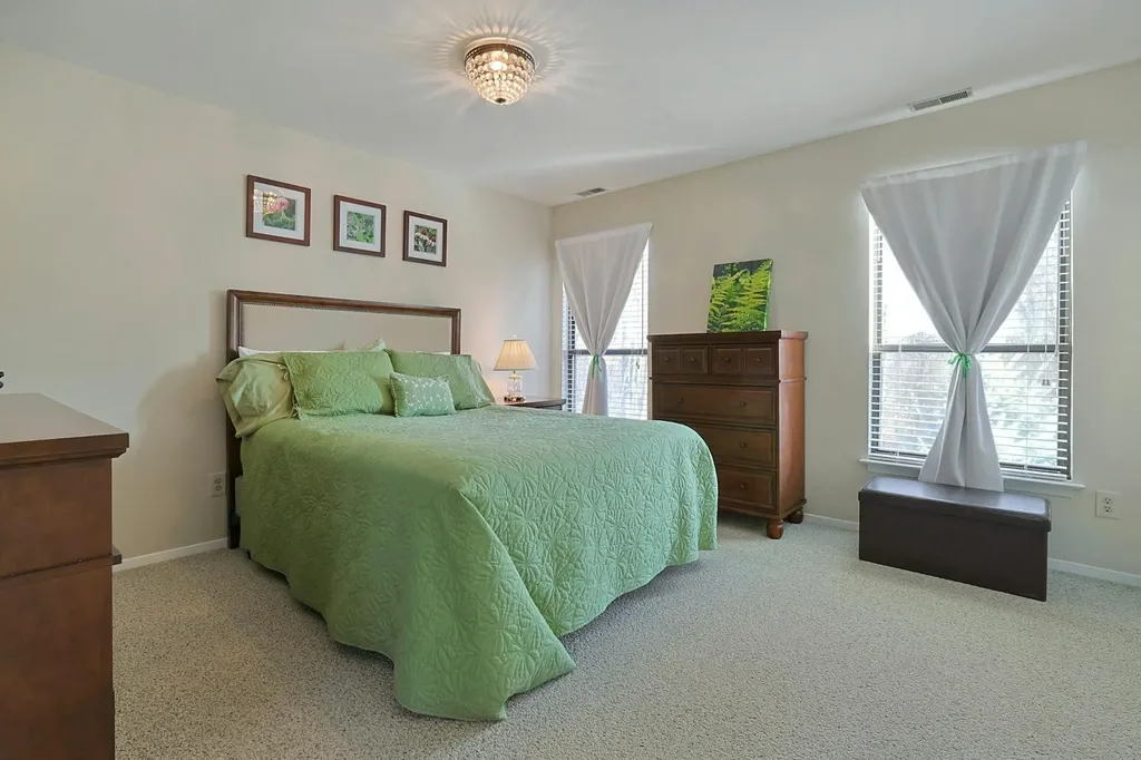 223 Horseshoe Circle Ossining NY 10562