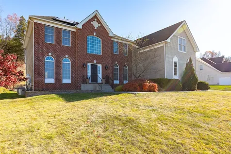87 Keith Drive Poughkeepsie NY 12603