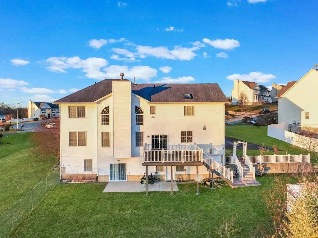 27 Grand View Terrace Chester NY 10918