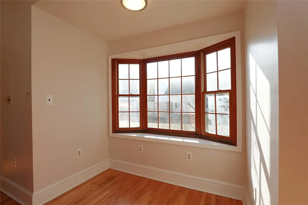 33 Linderman Avenue Kingston NY 12401