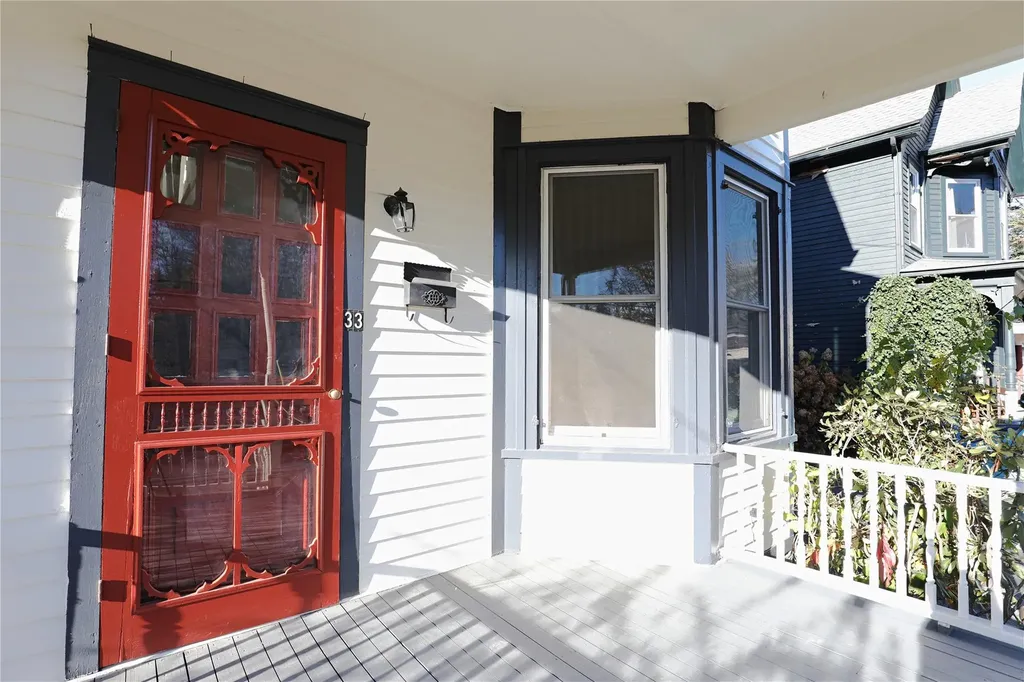 33 Linderman Avenue Kingston NY 12401