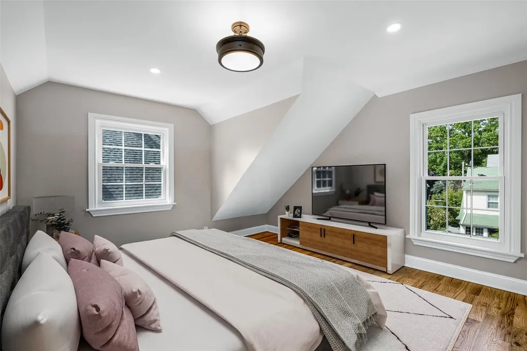 105 Third Avenue Pelham NY 10803