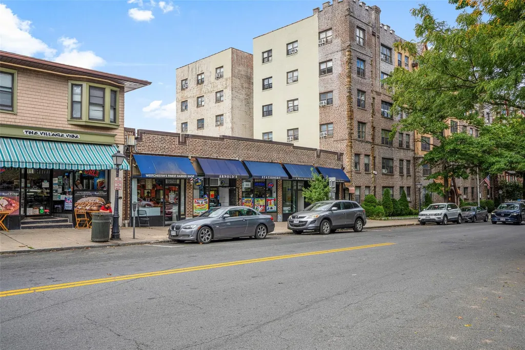 105 Third Avenue Pelham NY 10803