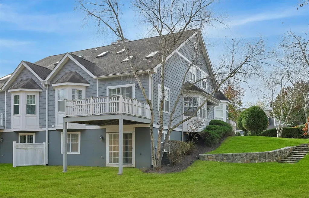 72 Mystic Drive Ossining NY 10562